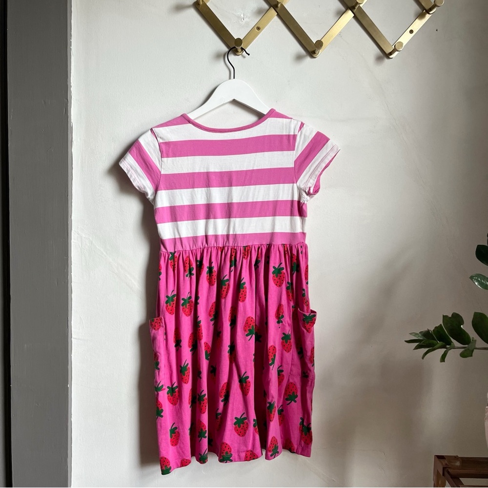 Hanna Andersson Strawberry Mixie Dress - Picture 4 of 10